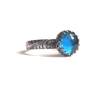 Medium Mood Ring with Floral Band in Antiqued Sterling Silver