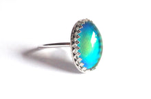 Crown Mood Ring in Sterling Silver with Color Changing Stone