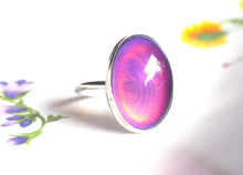 Mood Ring in Sterling Silver with Color Changing Stone
